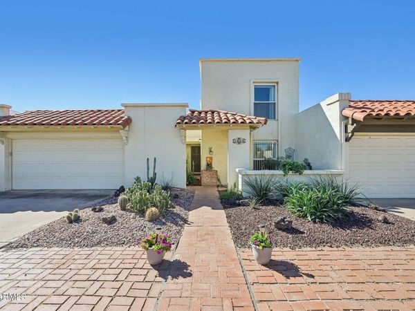 1035 E LAGUNA Drive, Tempe, AZ 85282