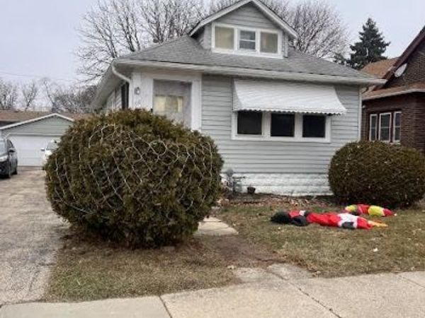 108 Dorchester Court, Waukegan, IL 60085