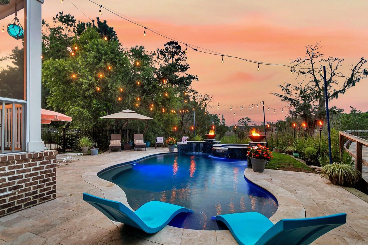 4385 Ten Shillings Way Photo 5