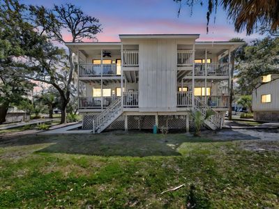 223 Sea Cloud Circle, Edisto Island, SC 29438