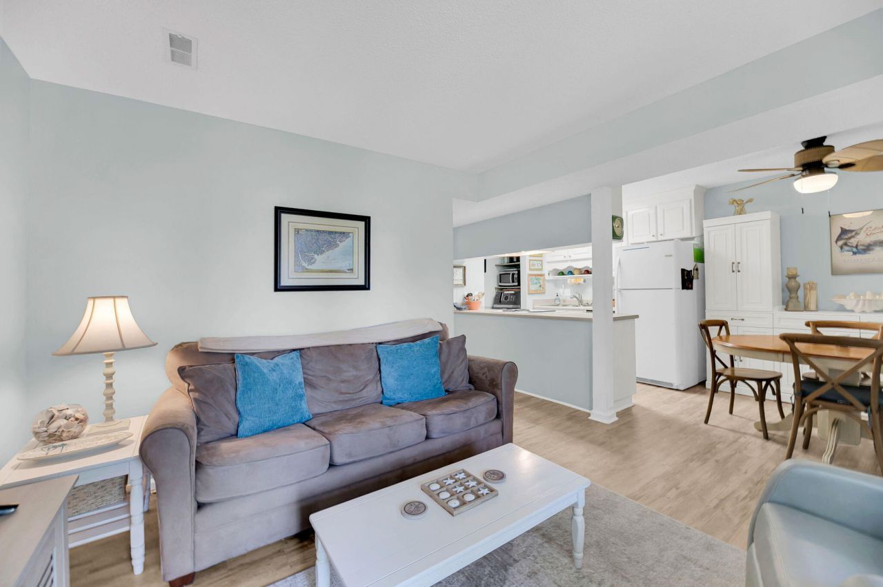 223 Sea Cloud Circle Photo 7