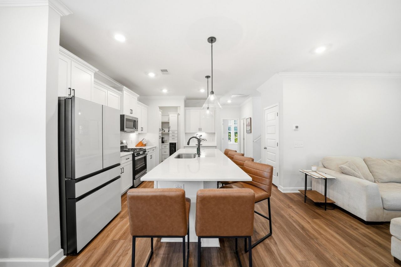 203 O'malley Drive Photo 6