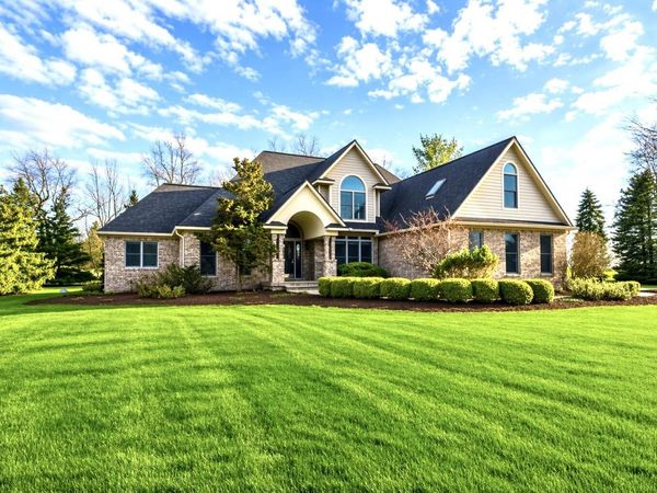 7179 Brass Creek Drive, Dexter, MI 48130