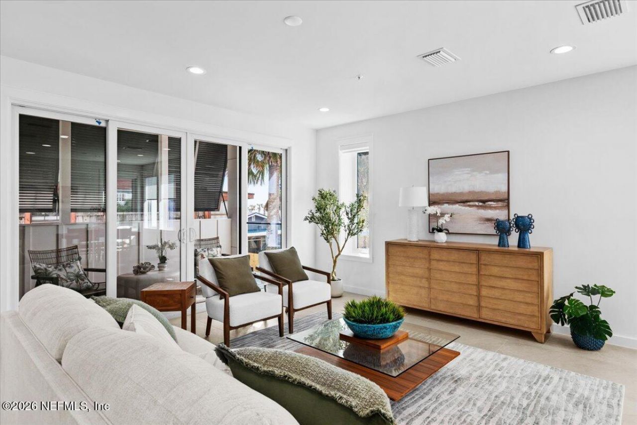 118 13th Avenue S, Unit 103 C, Jacksonville Beach, FL 32250 Photo