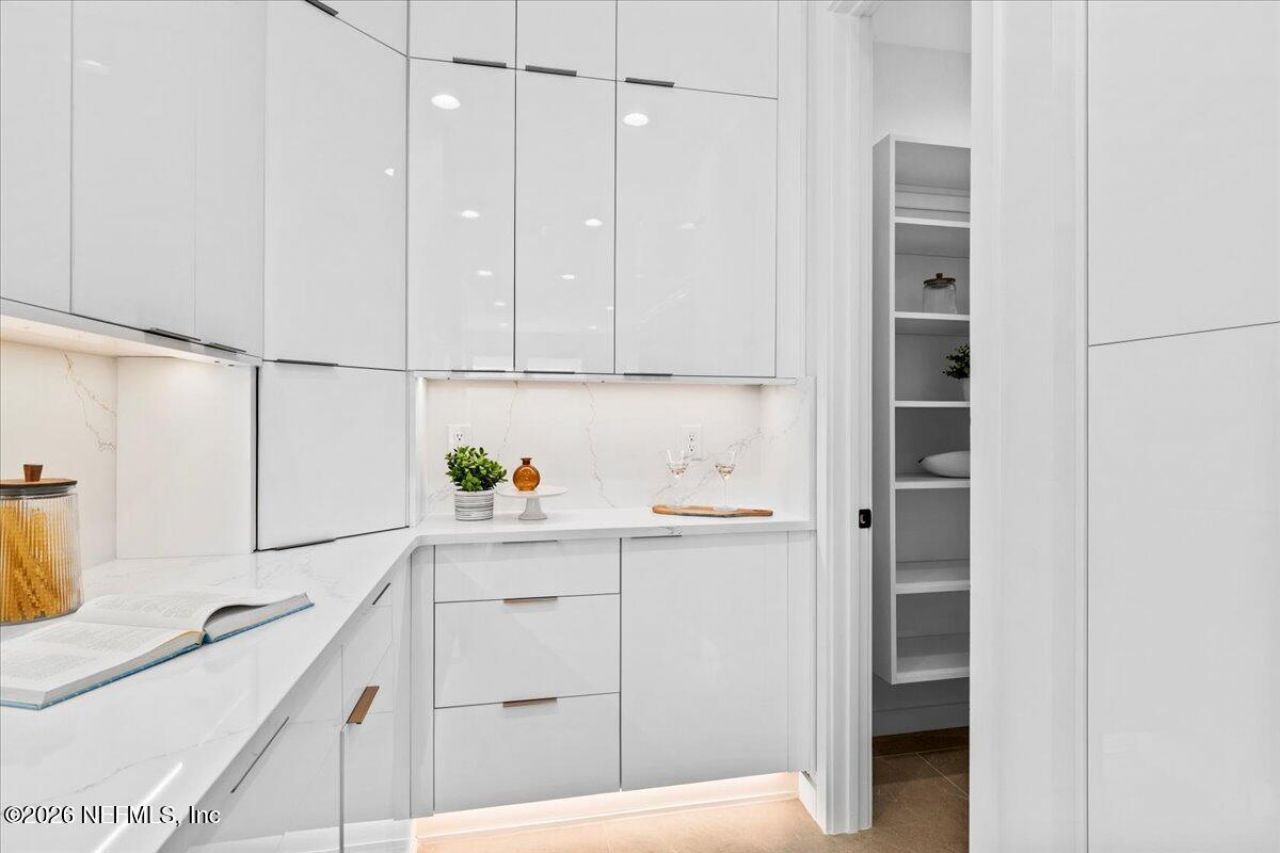 118 13th Avenue S, Unit 103 C, Jacksonville Beach, FL 32250 Photo