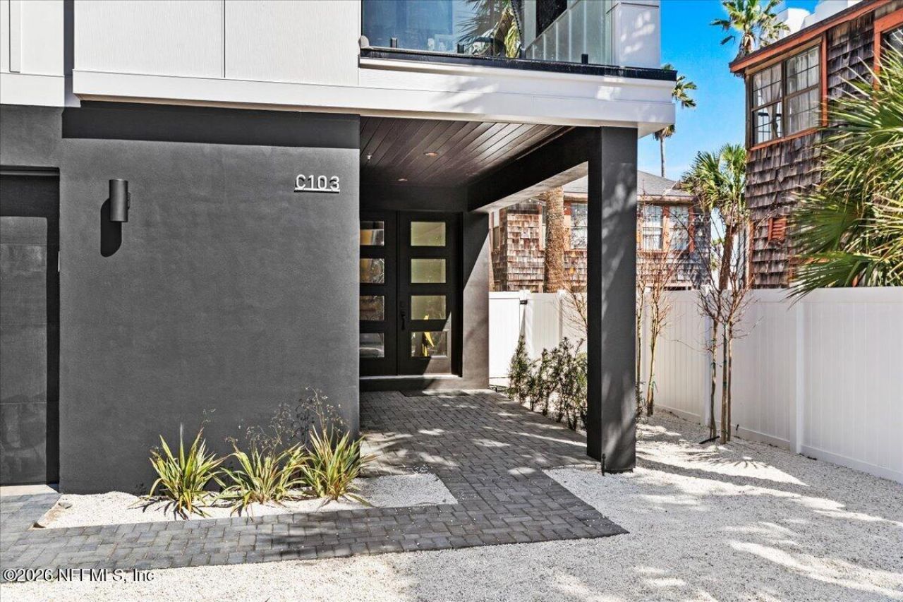 118 13th Avenue S, Unit 103 C, Jacksonville Beach, FL 32250 Photo