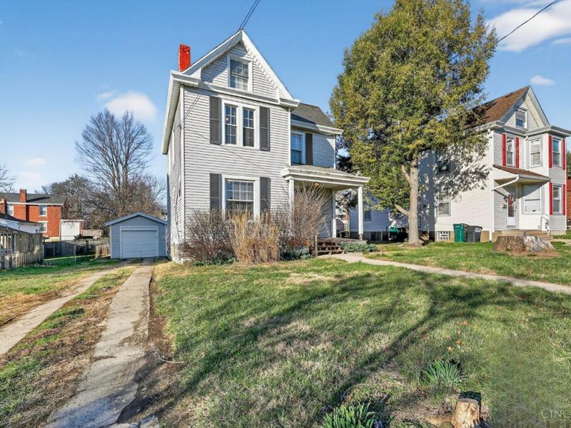 3226 Montana Avenue, Cincinnati, OH 45211 Photo 1