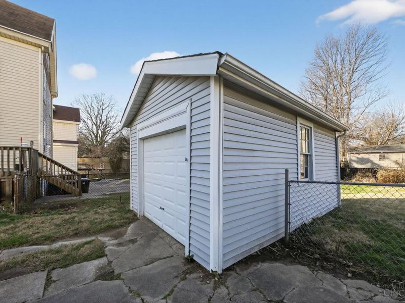 3226 Montana Avenue, Cincinnati, OH 45211 Photo 5