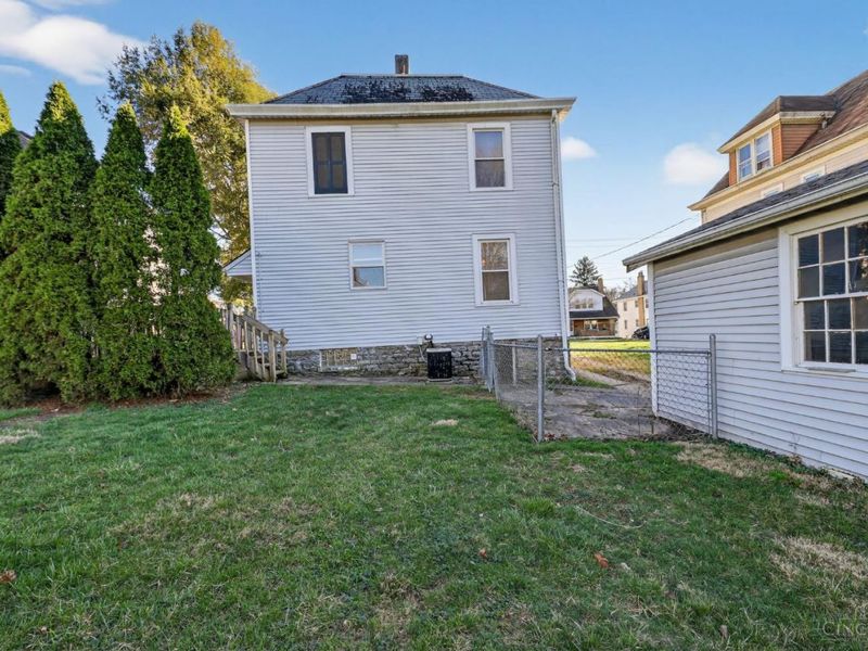 3226 Montana Avenue, Cincinnati, OH 45211 Photo 7