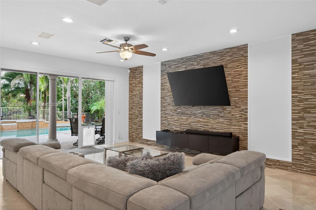 3468 SW 175th Ave, Miramar, FL 33029 Photo