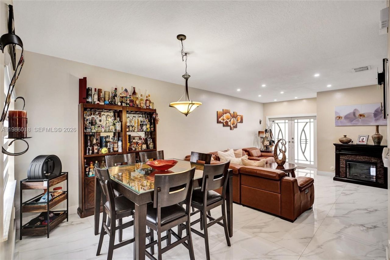 13220 SW 143rd Ter, Miami, FL 33186 Photo