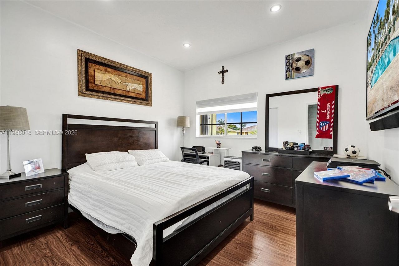 13220 SW 143rd Ter, Miami, FL 33186 Photo