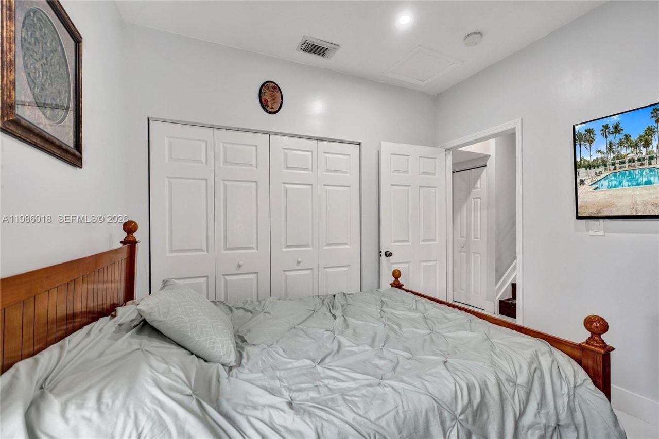 13220 SW 143rd Ter, Miami, FL 33186 Photo