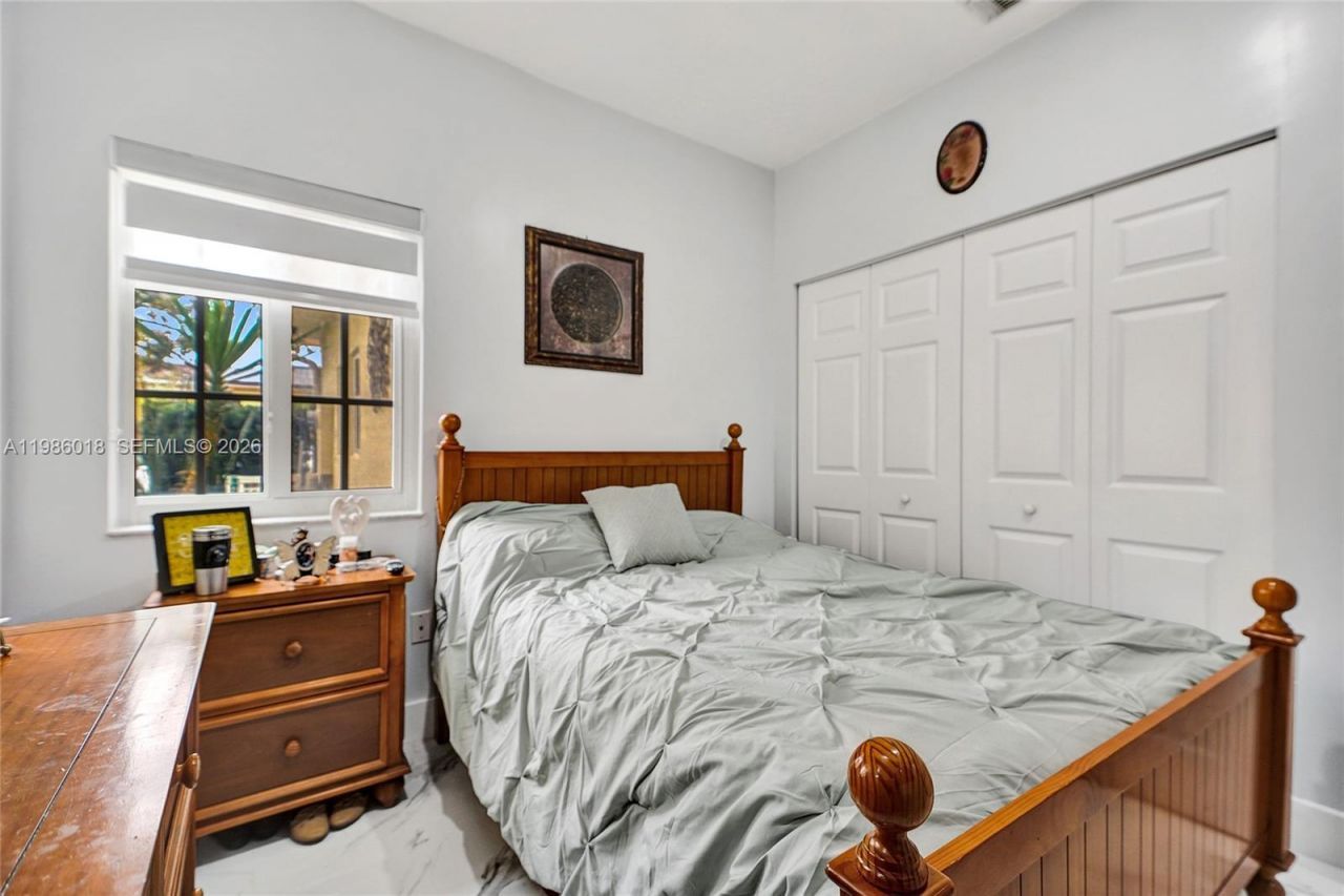 13220 SW 143rd Ter, Miami, FL 33186 Photo