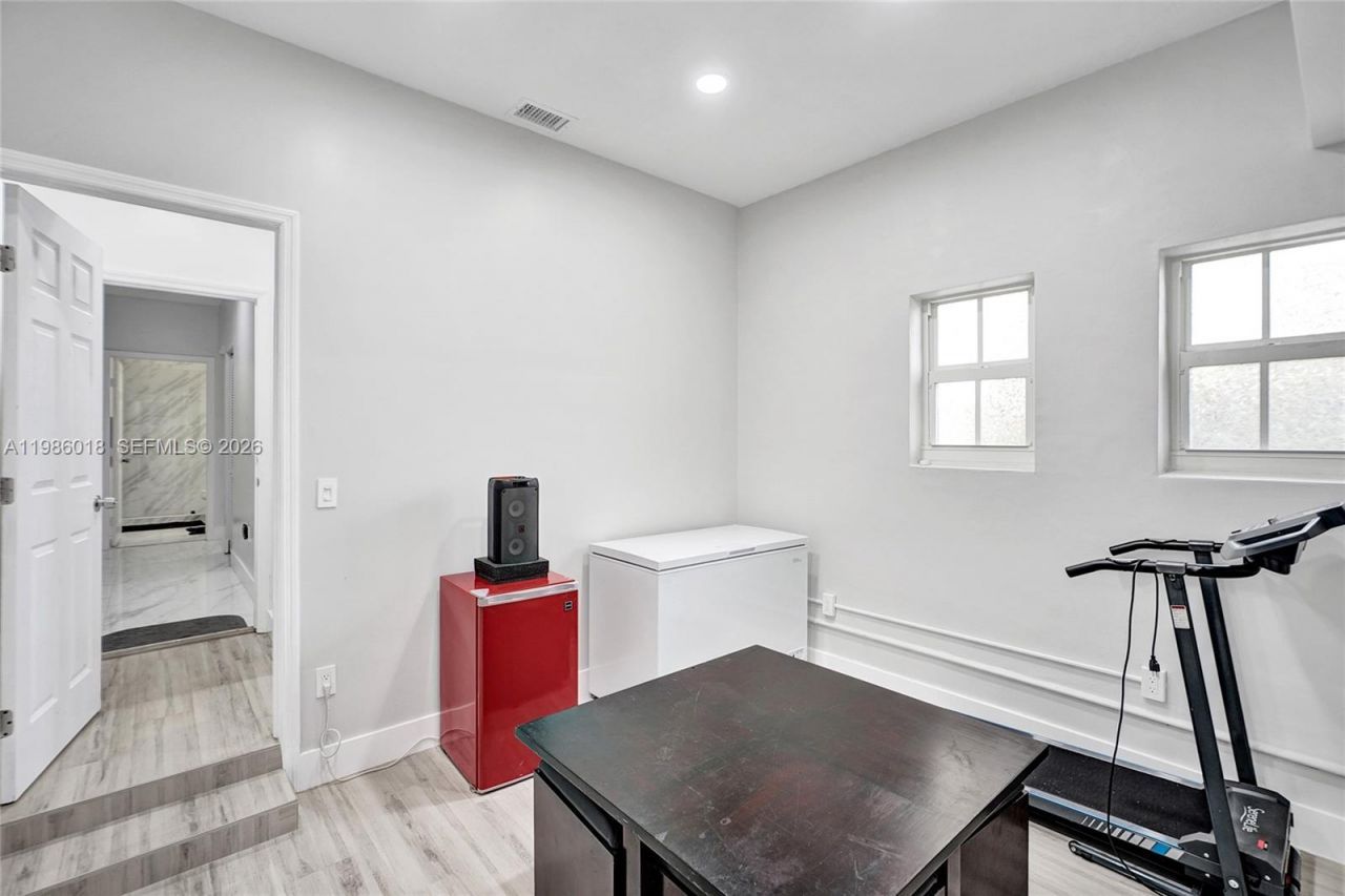 13220 SW 143rd Ter, Miami, FL 33186 Photo