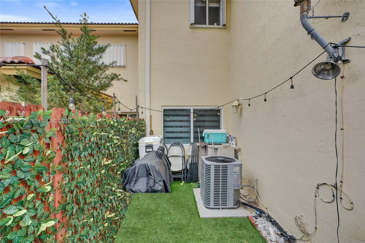 13220 SW 143rd Ter, Miami, FL 33186 Photo