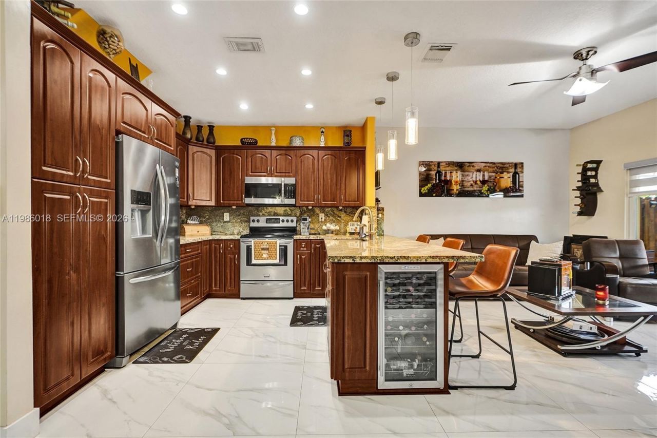 13220 SW 143rd Ter, Miami, FL 33186 Photo