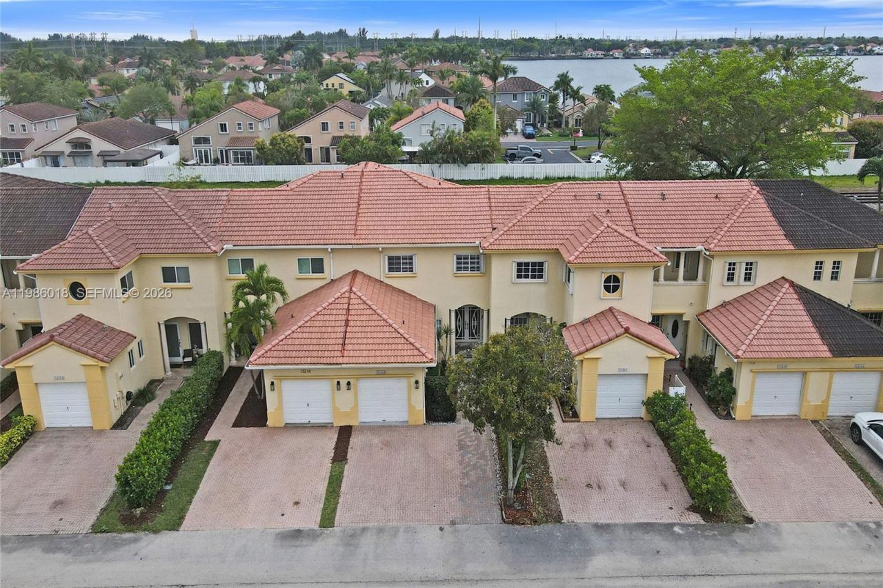 13220 SW 143rd Ter, Miami, FL 33186 Photo