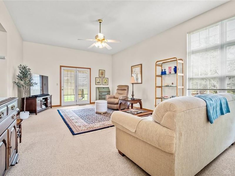 2113 Wilshire Drive, Piqua, OH 45356 Photo 11