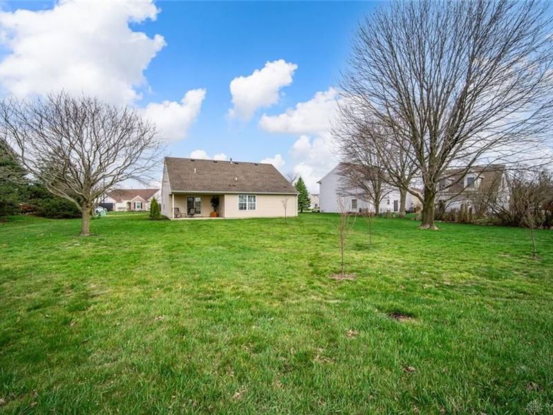 2113 Wilshire Drive, Piqua, OH 45356 Photo 5