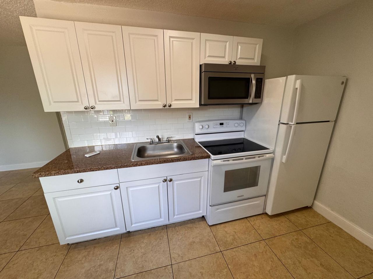 1119 NW 6th Avenue, Unit 5, Pompano Beach, FL 33060 Photo