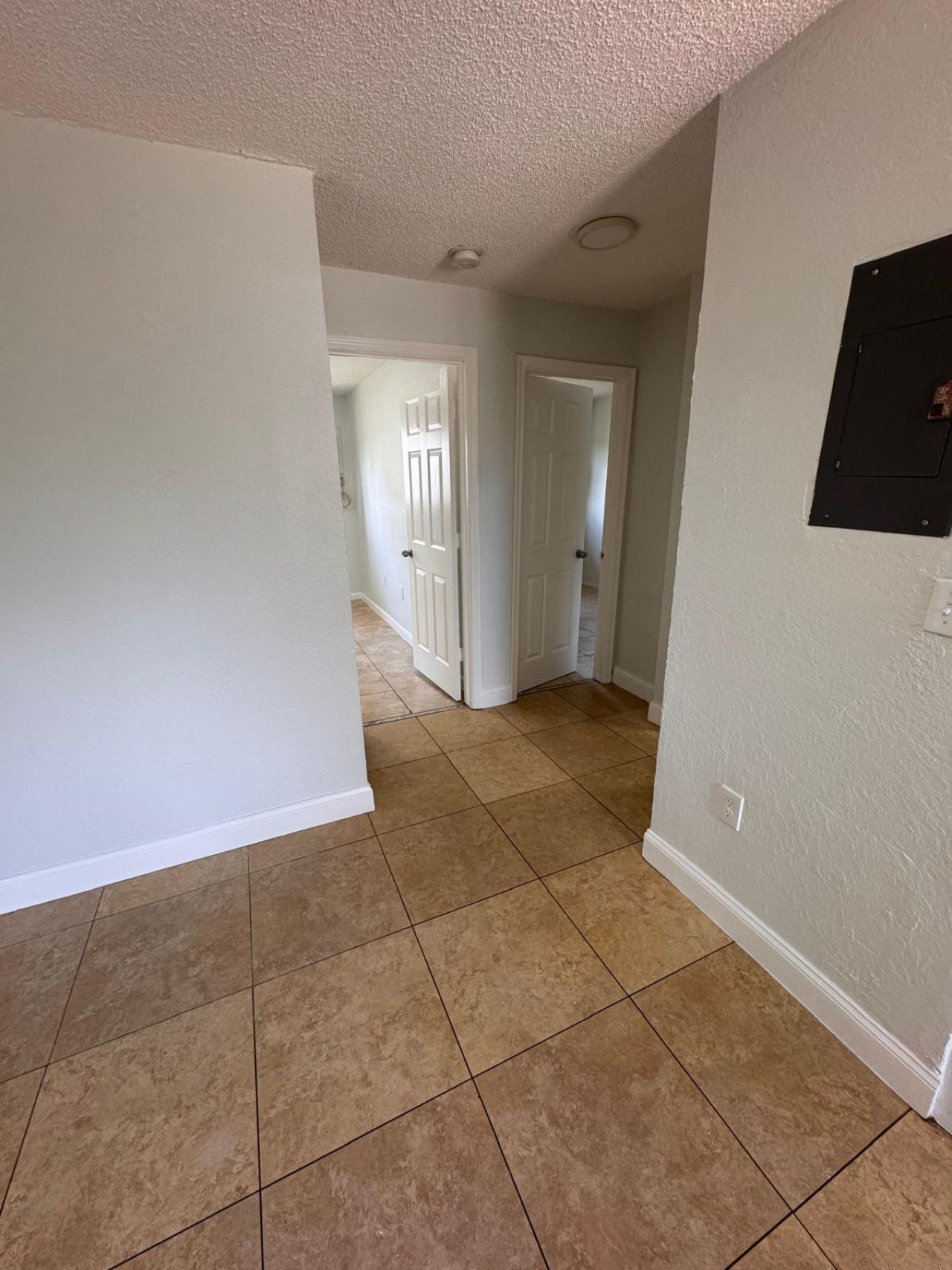 1119 NW 6th Avenue, Unit 5, Pompano Beach, FL 33060 Photo