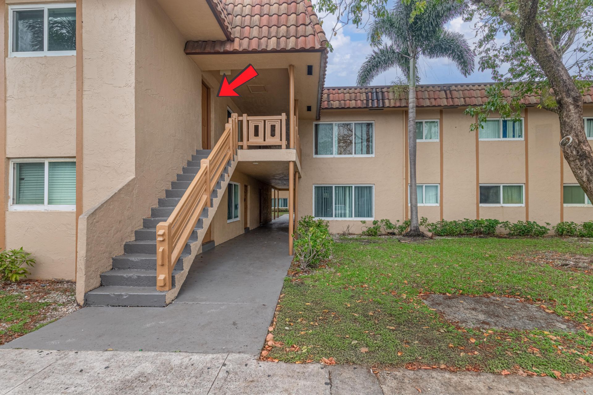 2800 NW 39th Way, Unit 204, Lauderdale Lakes, FL 33311 Photo