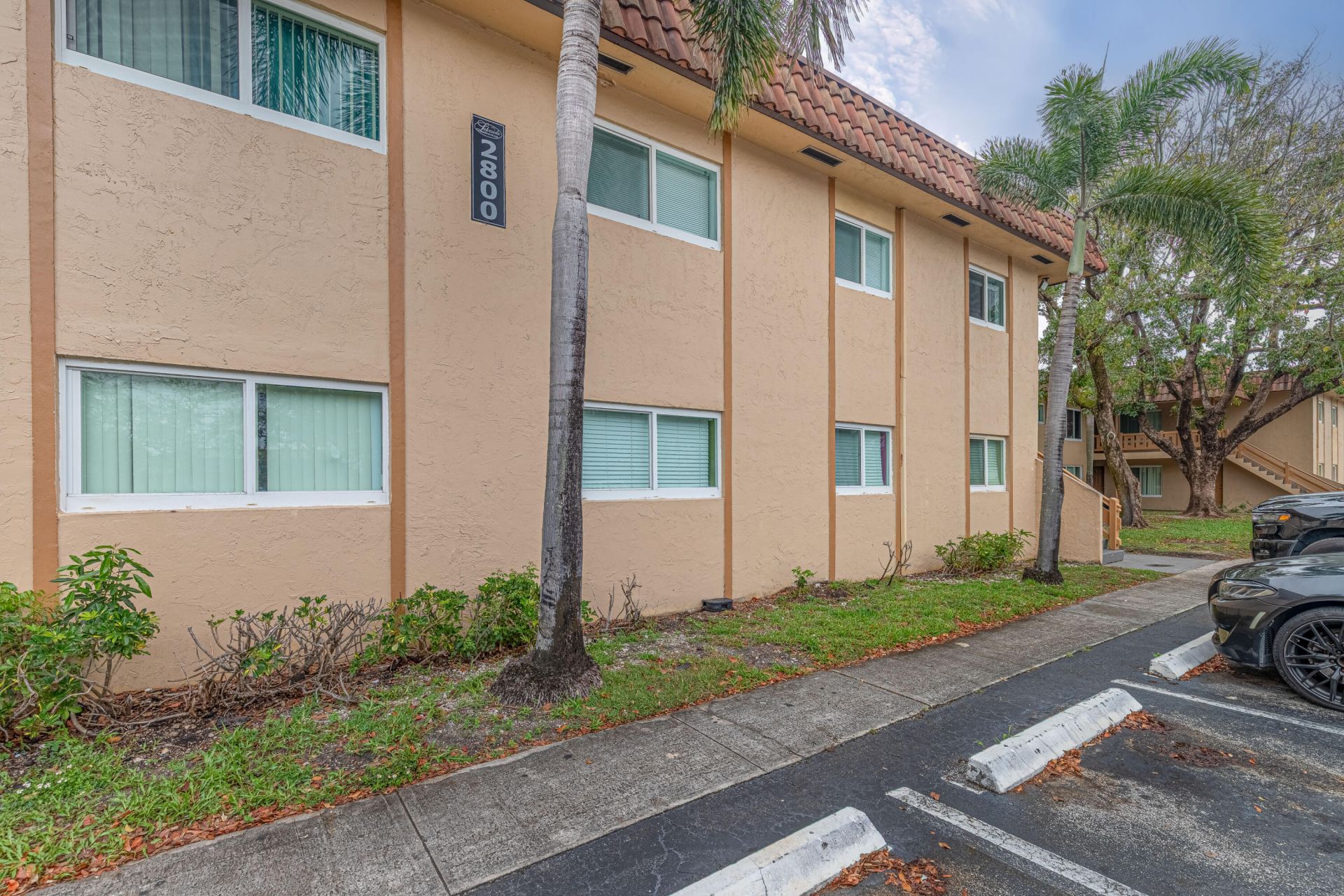 2800 NW 39th Way, Unit 204, Lauderdale Lakes, FL 33311 Photo