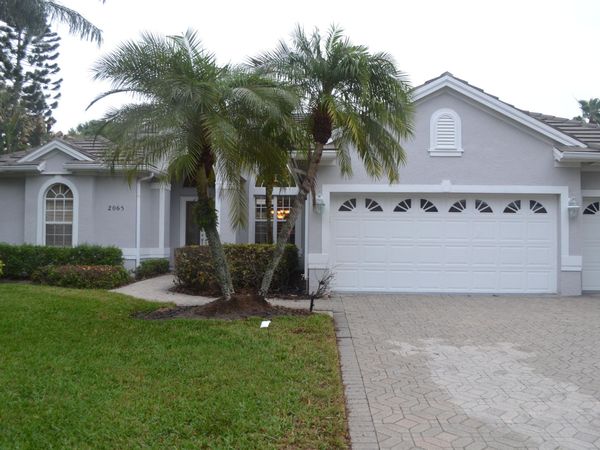 2065 SW Bradford Place, Palm City, FL 34990