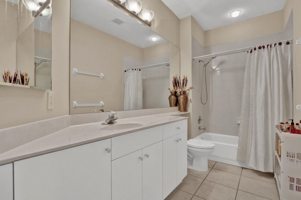2065 SW Bradford Place, Palm City, FL 34990 Photo