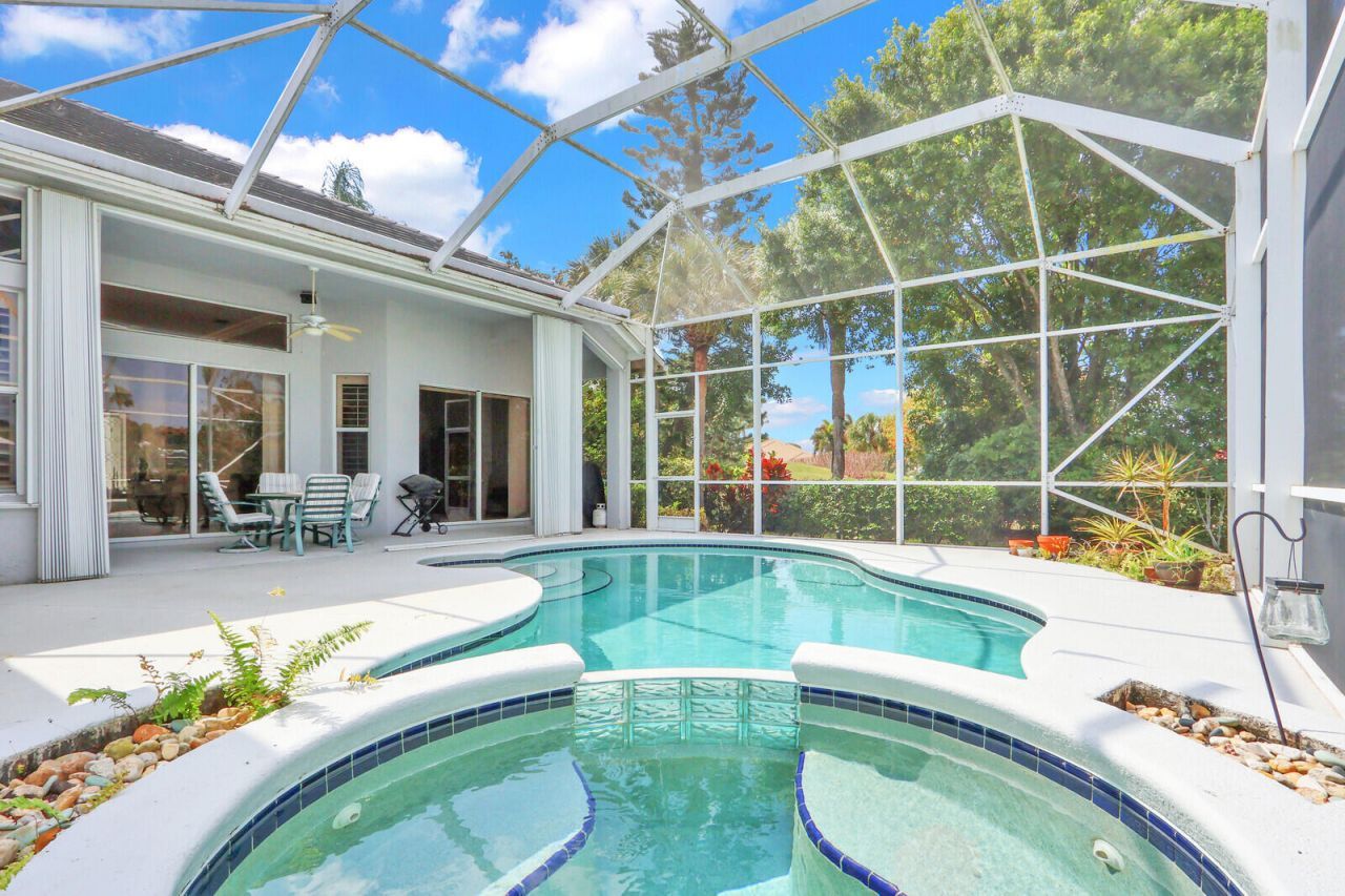2065 SW Bradford Place, Palm City, FL 34990 Photo