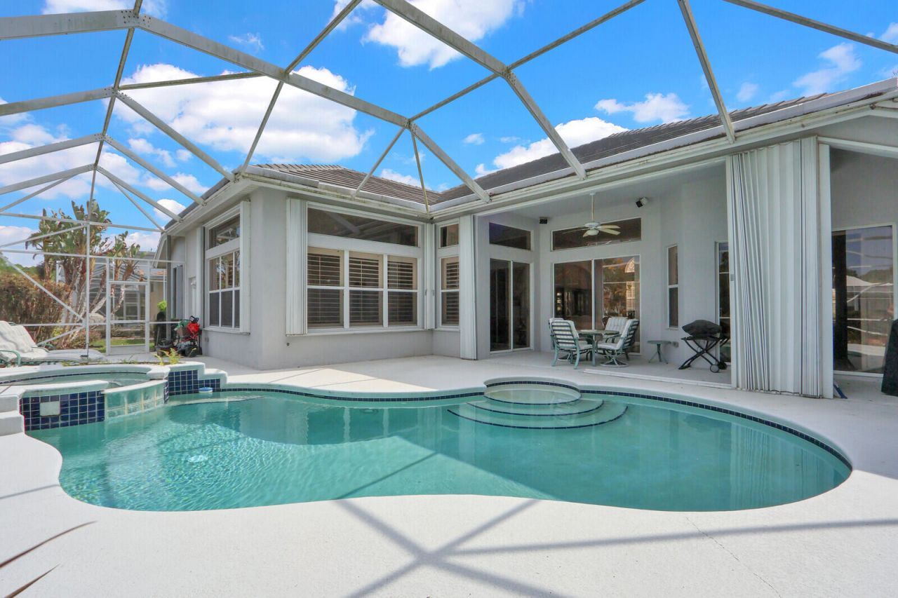 2065 SW Bradford Place, Palm City, FL 34990 Photo