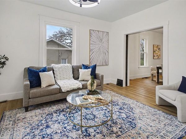 217 S Myrtle Street, Edwardsville, IL 62025