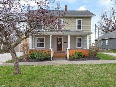 423 W Main Street, Dalton, OH 44618
