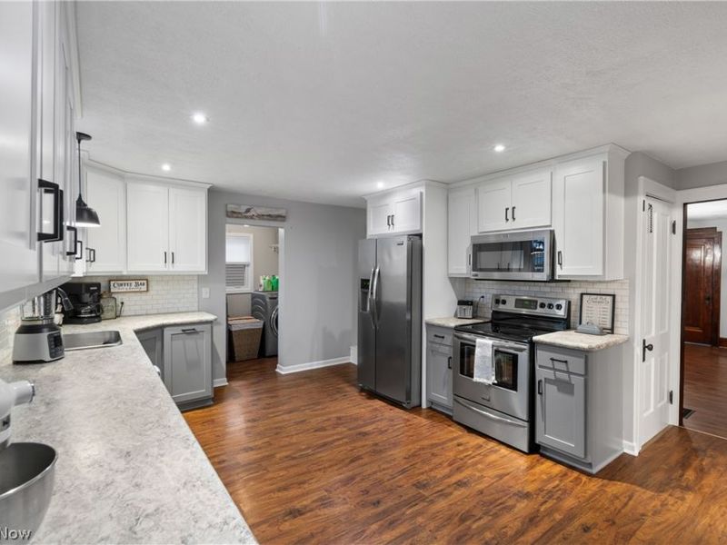 423 W Main Street, Dalton, OH 44618 Photo 13