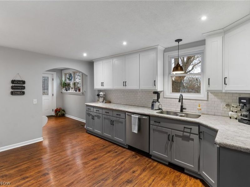 423 W Main Street, Dalton, OH 44618 Photo 14