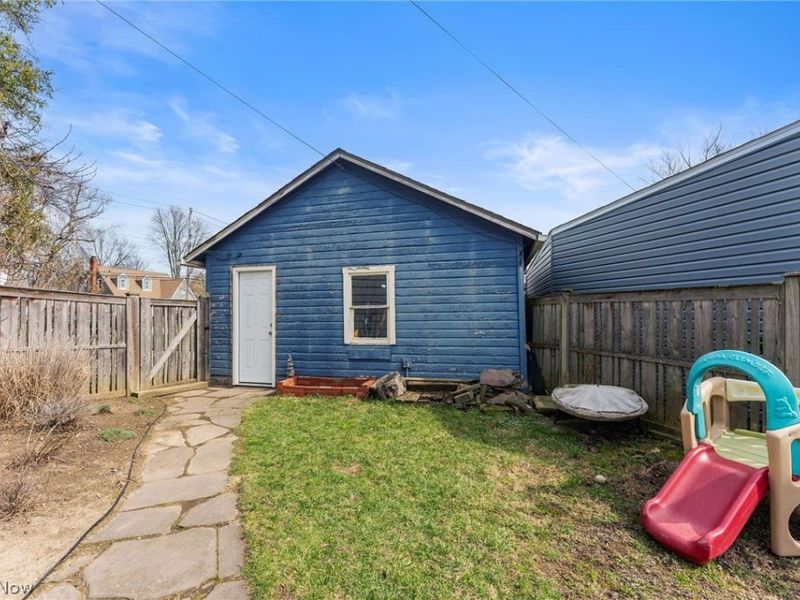 143 Baker Street, Berea, OH 44017 Photo 33