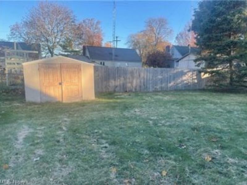 2939 Joseph Place NW, Canton, OH 44708 Photo 2