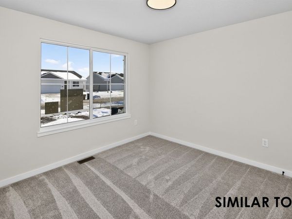 1560 Werthman Drive, Waukee, IA 50263