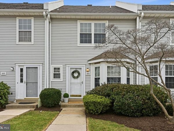 304 HUNTINGTON COURT, Unit 62, WEST CHESTER, PA 19380