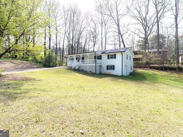 1980 Winchester Court SW, Marietta, GA 30008