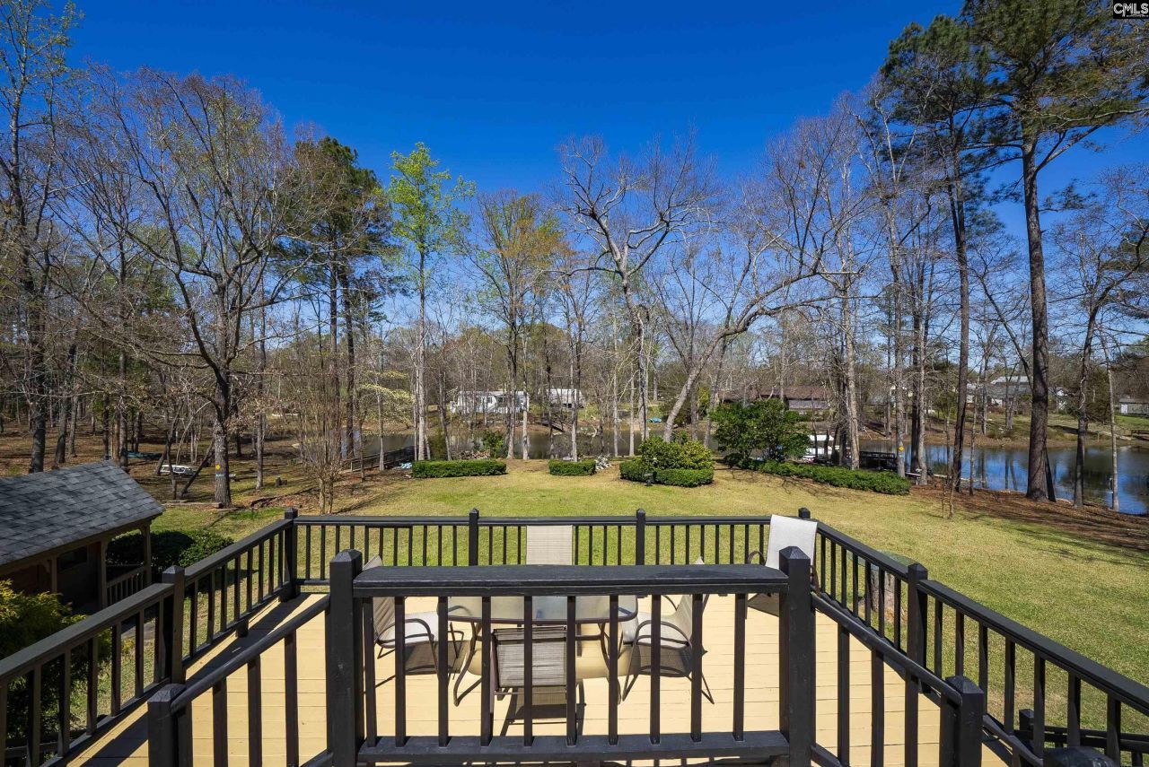 167 Ralph Williams Road Photo 5