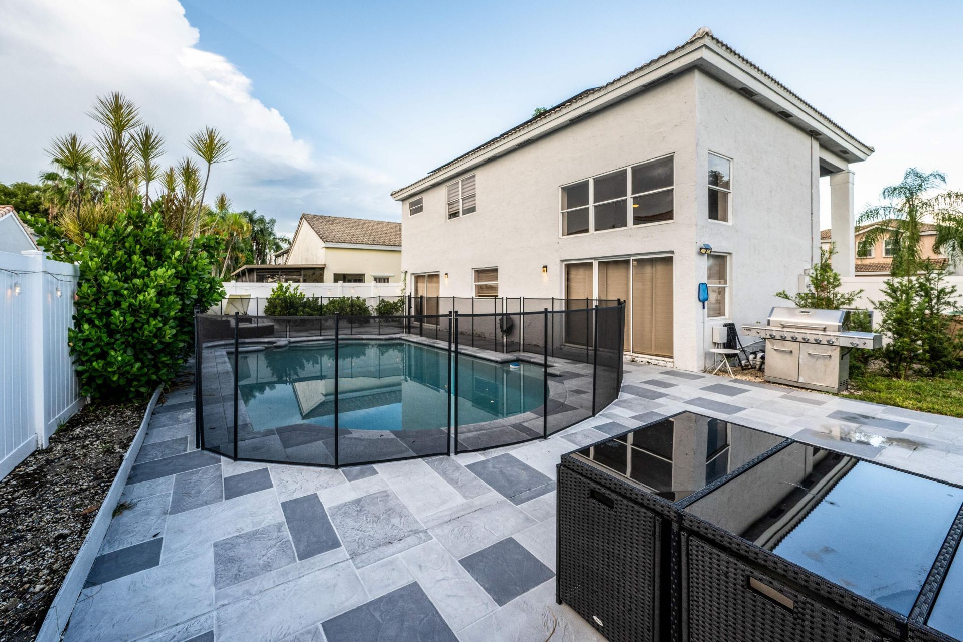 621 Lakeshore Terrace, Davie, FL 33325 Photo