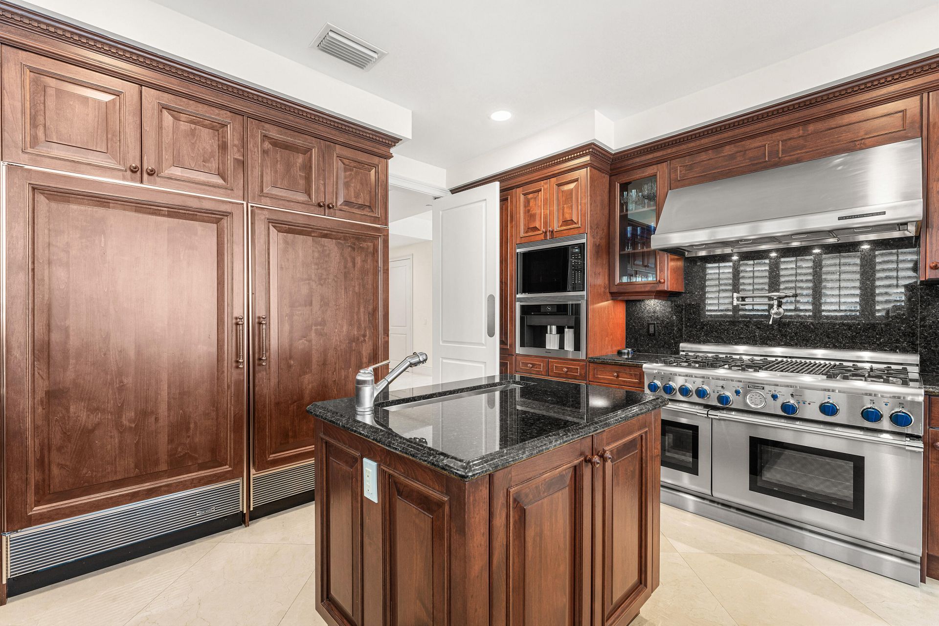 3000 S Ocean Boulevard, Unit 308, Palm Beach, FL 33480 Photo