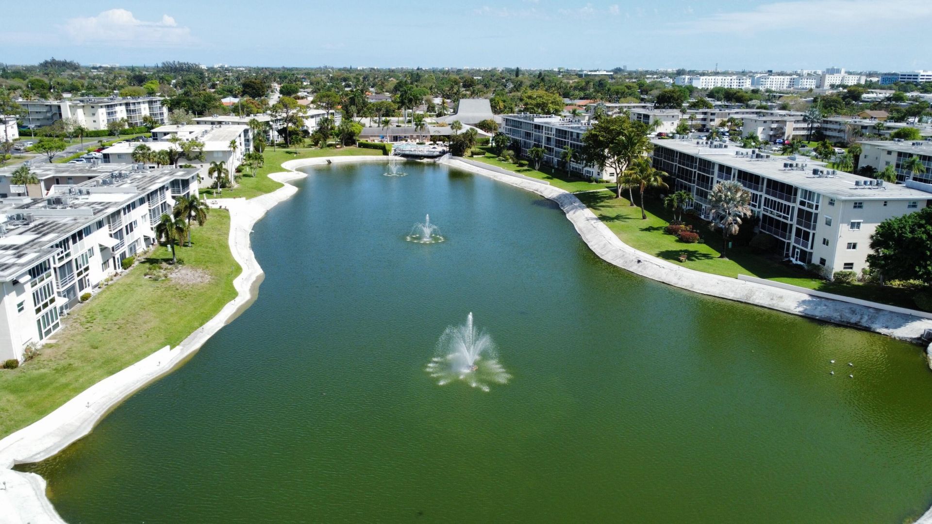 2687 Garden Drive N, Unit 212, Lake Worth Beach, FL 33461 Photo