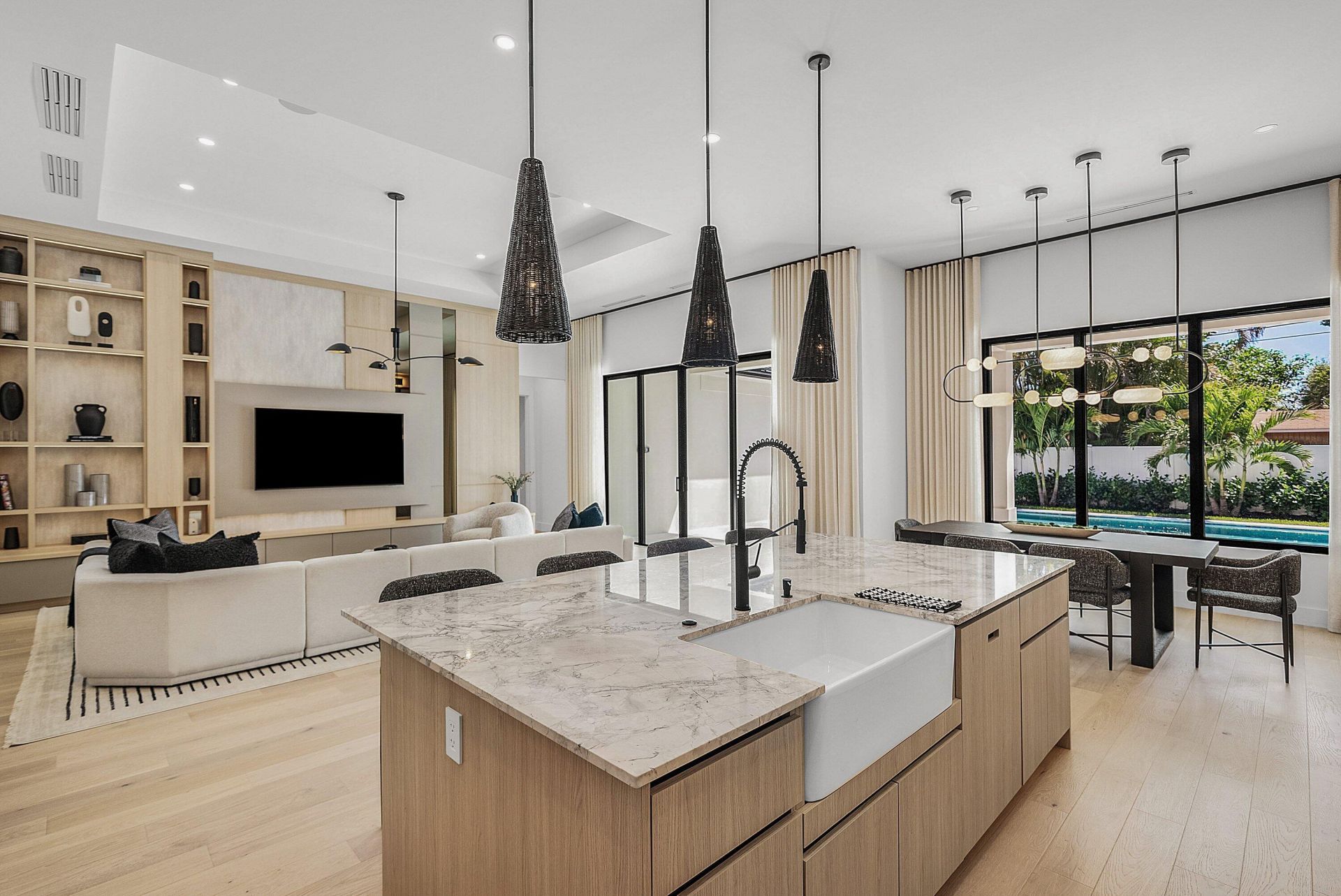 250 NE 16th Street, Delray Beach, FL 33444 Photo