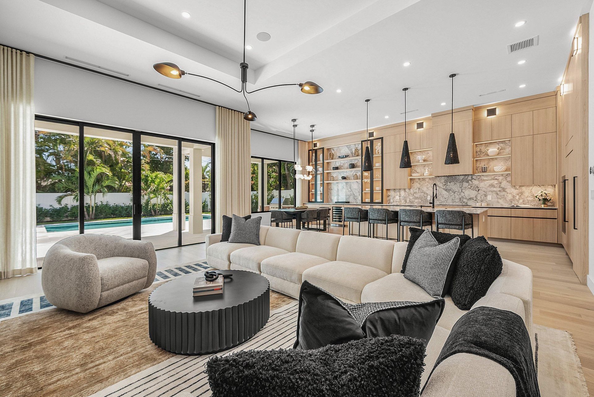 250 NE 16th Street, Delray Beach, FL 33444 Photo