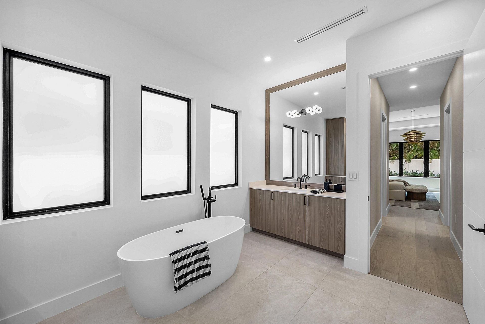 250 NE 16th Street, Delray Beach, FL 33444 Photo