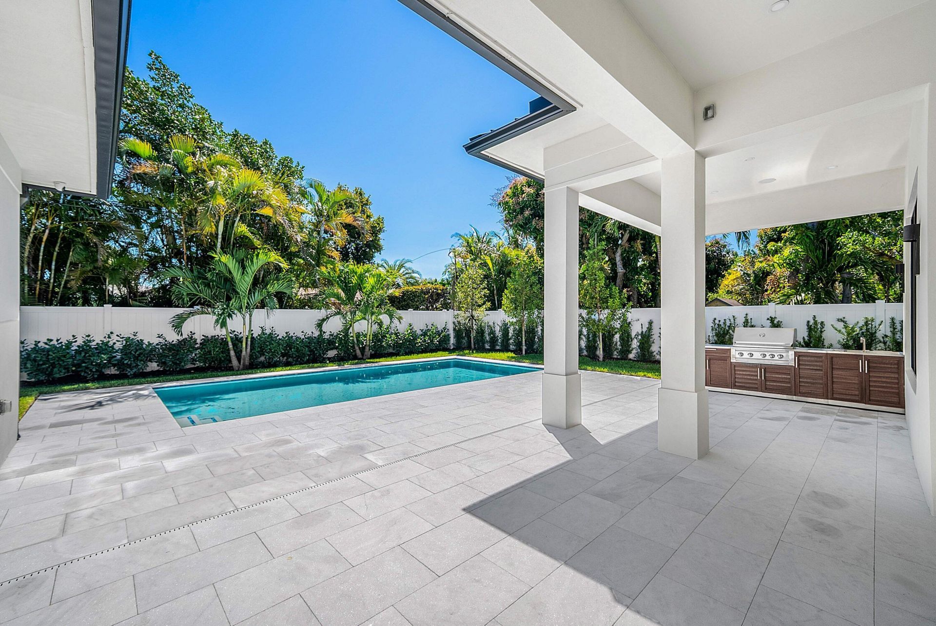 250 NE 16th Street, Delray Beach, FL 33444 Photo