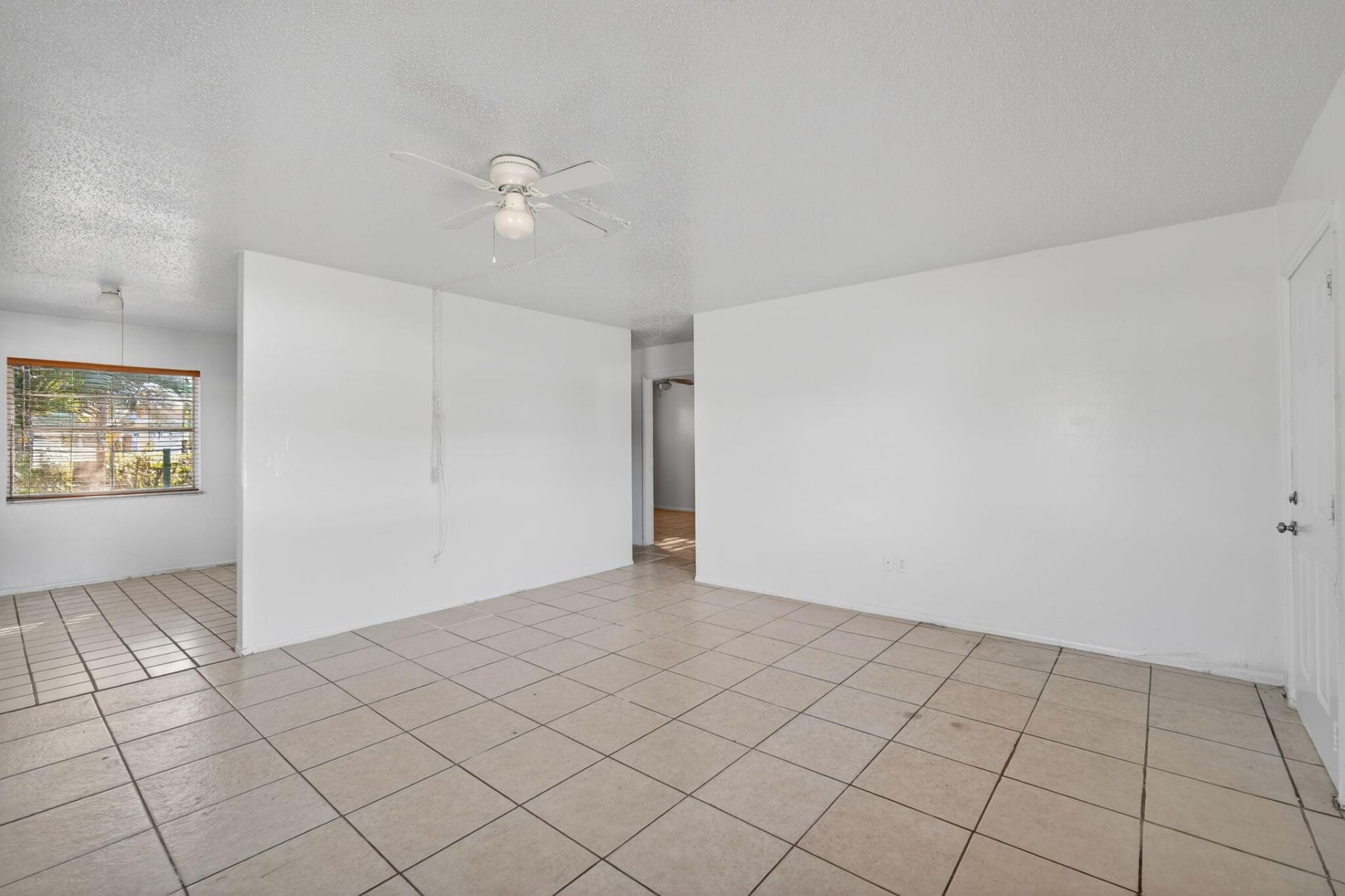 4600 Kelmar Drive, West Palm Beach, FL 33422 Photo